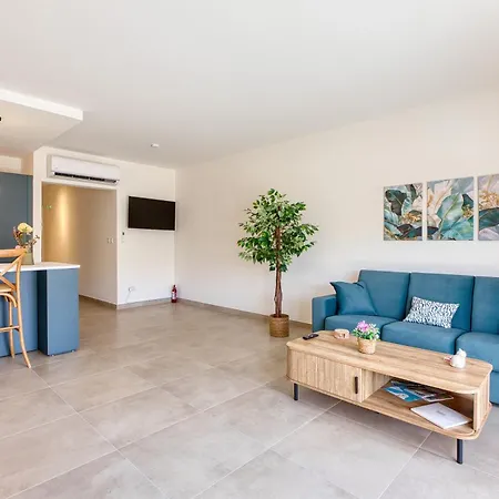 Modern 2br Qala Gozo Apt, Shared Pools * San Martin