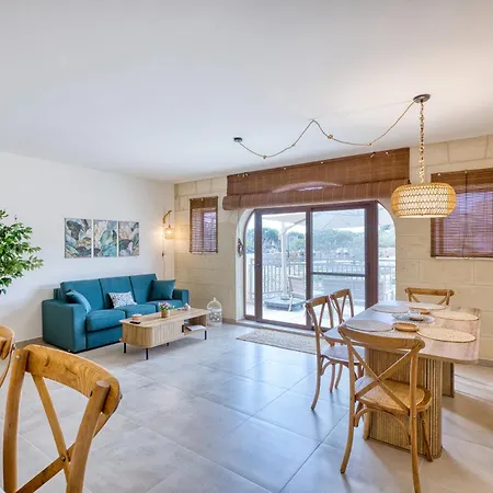 Appartement Modern 2br Qala Gozo Apt, Shared Pools