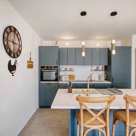 Appartement Modern 2br Qala Gozo Apt, Shared Pools