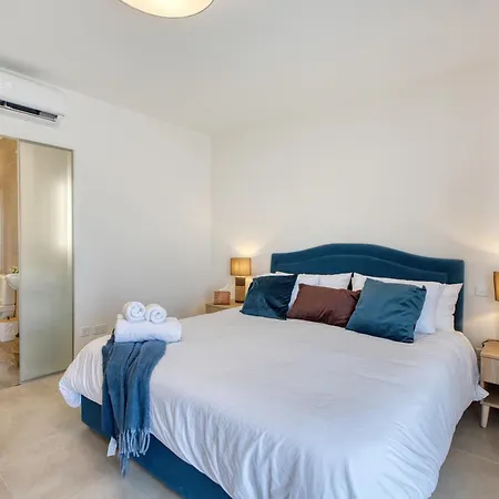 Appartement Modern 2br Qala Gozo Apt, Shared Pools